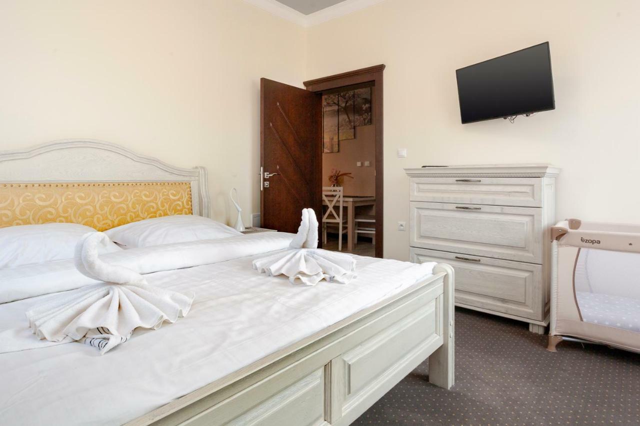 The Golden Eagle Apartment Vysoke Tatry Exterior photo