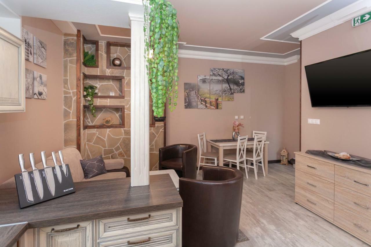 The Golden Eagle Apartment Vysoke Tatry Exterior photo