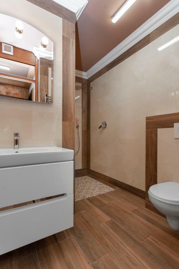 The Golden Eagle Apartment Vysoke Tatry Exterior photo
